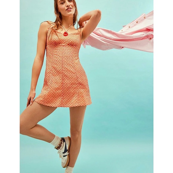 NWT Free People Berry Kiss Embroidered Off-the-Shoulder Mini Dress- White Peach - Picture 14 of 16